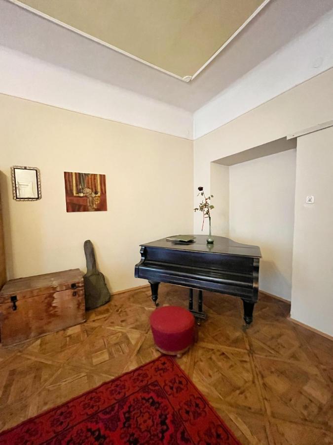 Old Town Rooms Wielopole Cracovie Extérieur photo